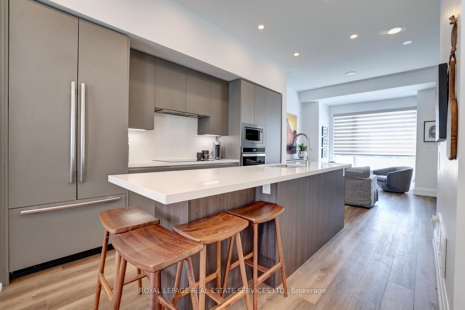 137 High Street W #12