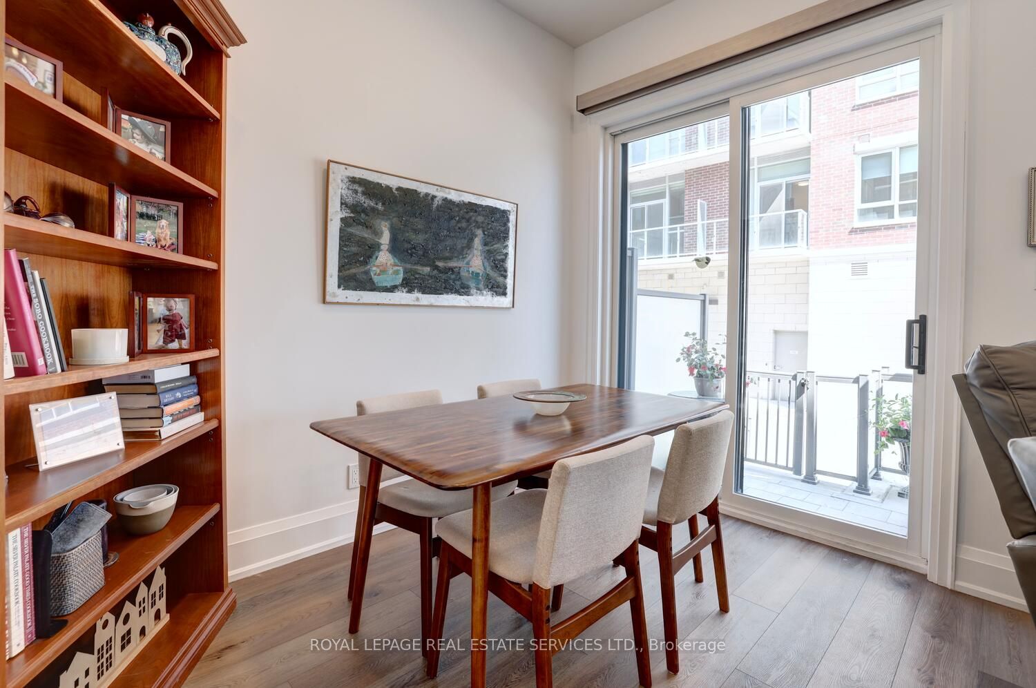137 High Street W #12