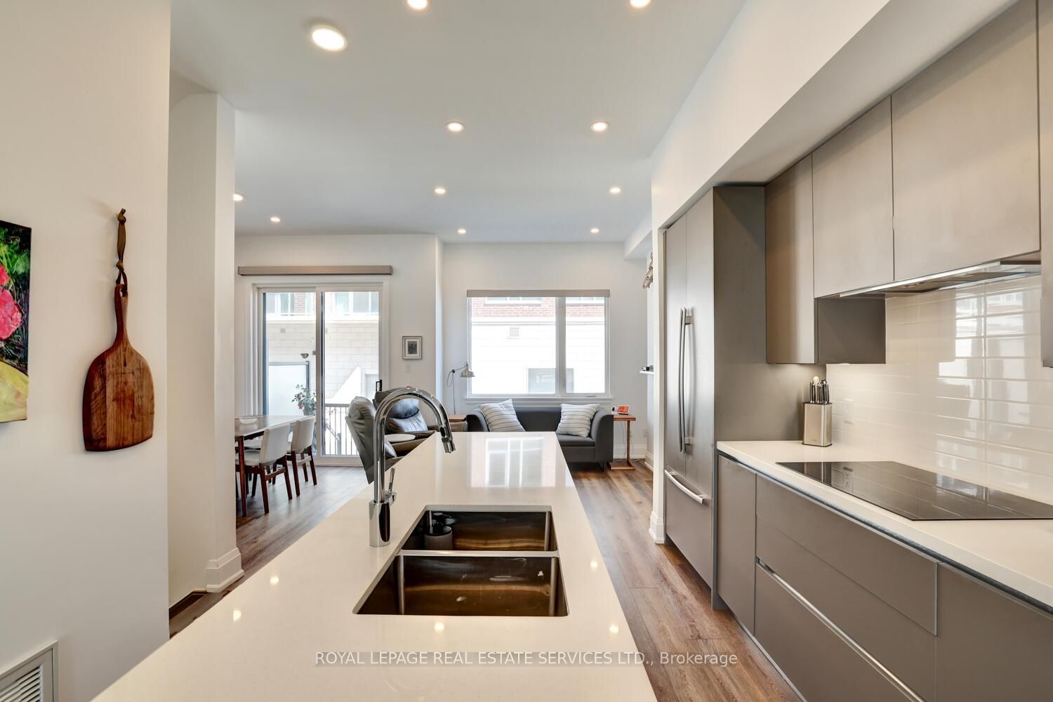 137 High Street W #12