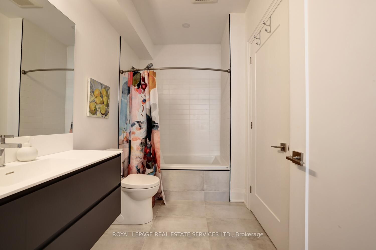 137 High Street W #12