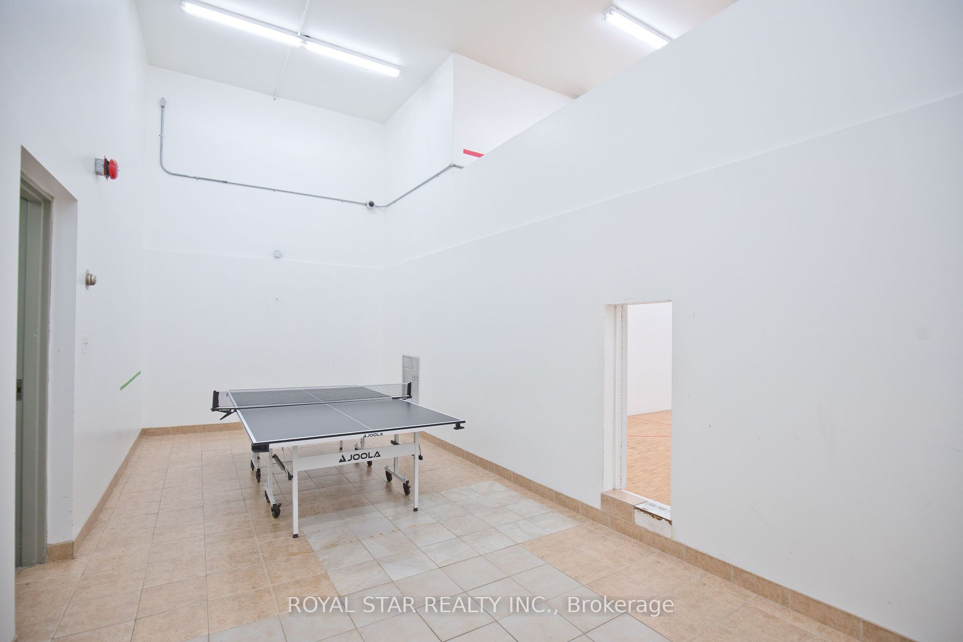 1535 Lakeshore Road E #1607