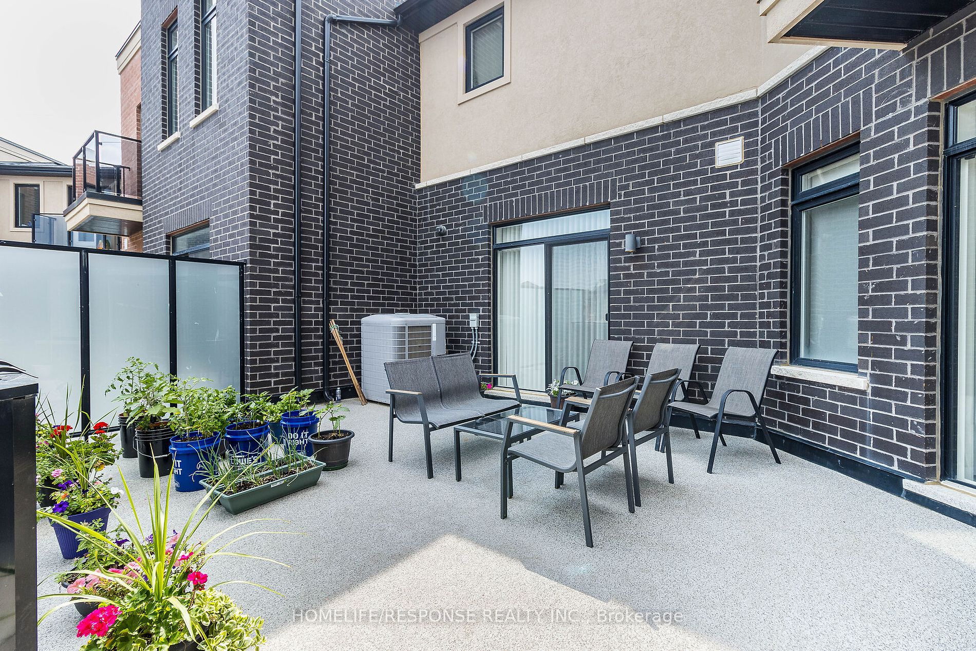 413 Veterans Dr