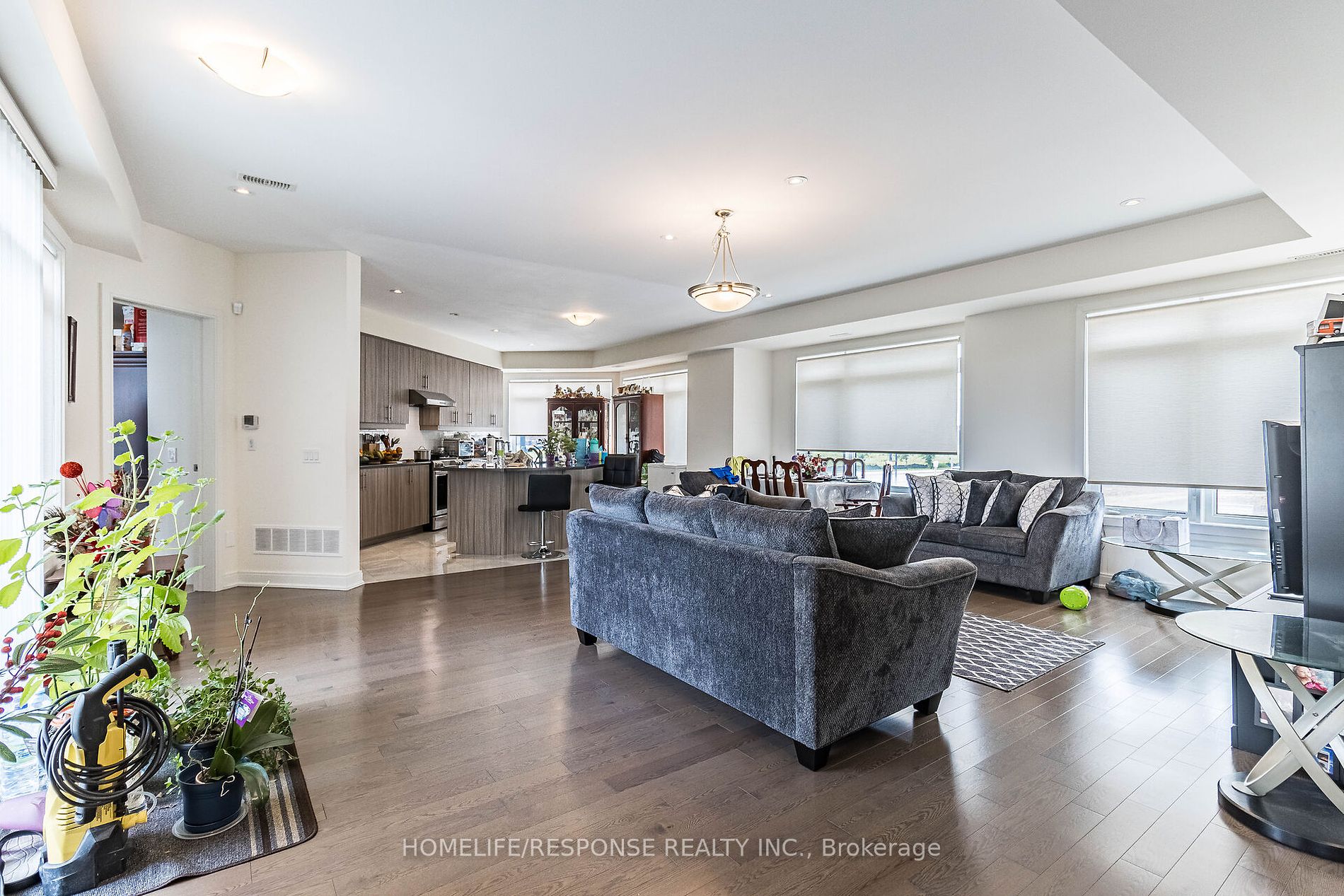 413 Veterans Dr