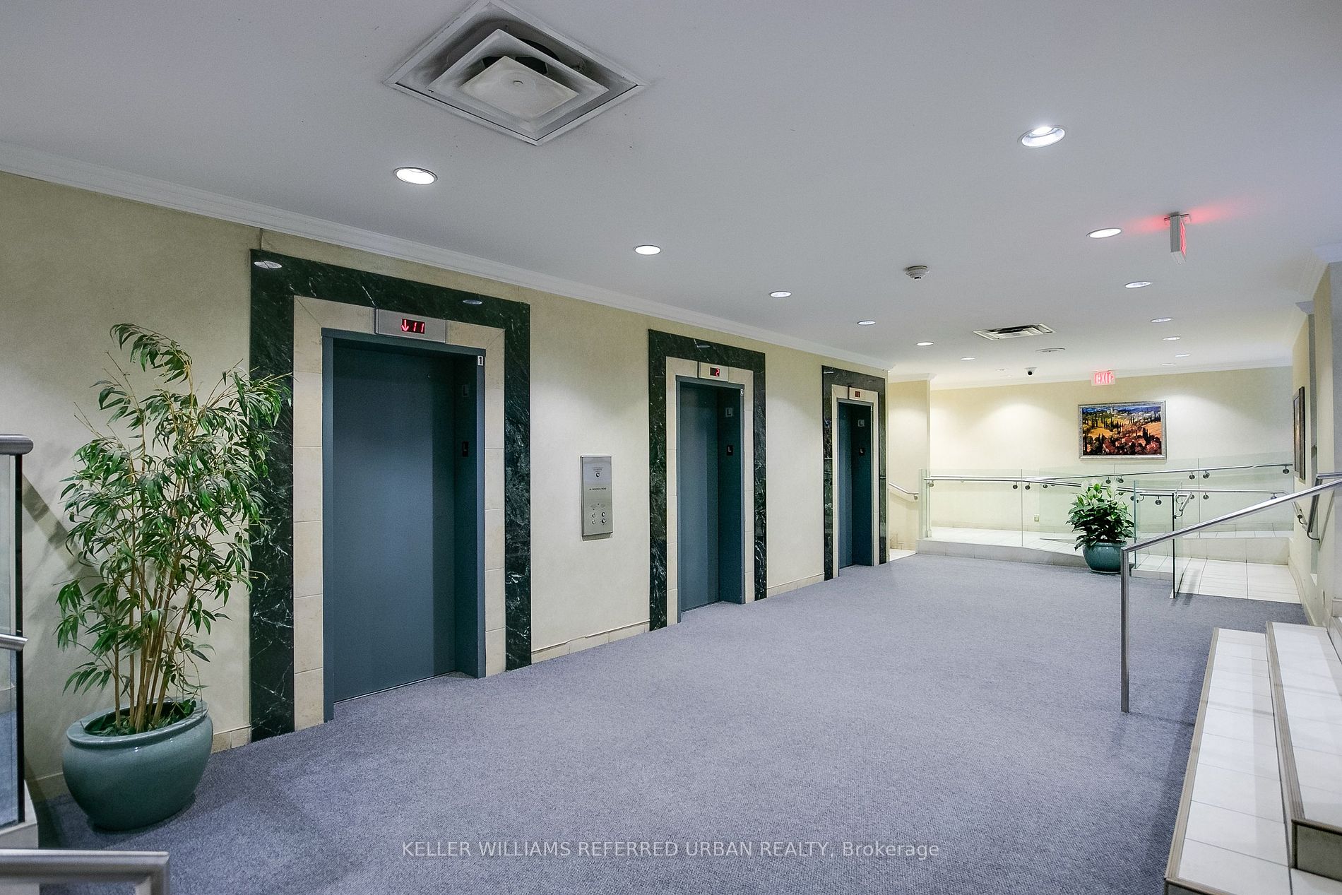 61 Richview Rd, #2012