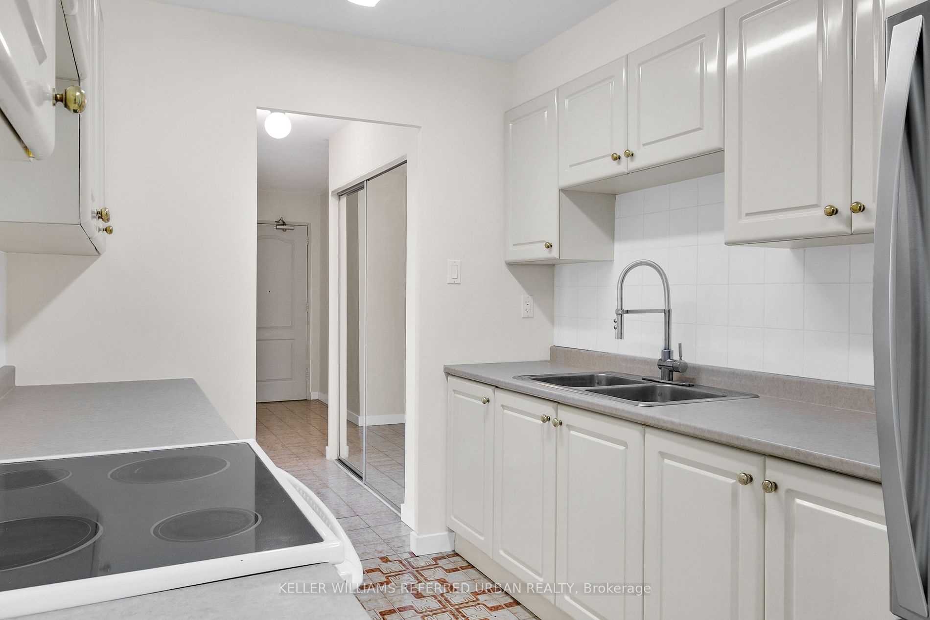 61 Richview Rd, #2012