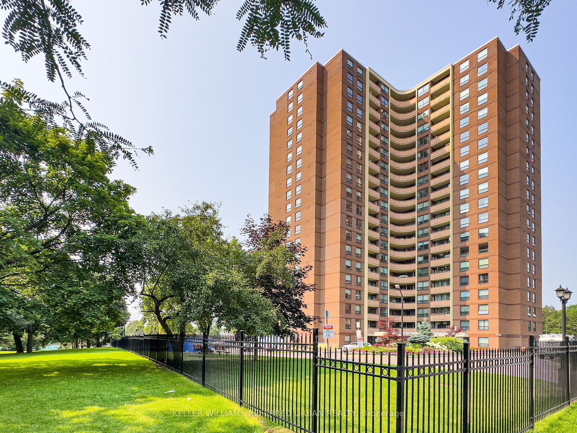 61 Richview Rd, #2012