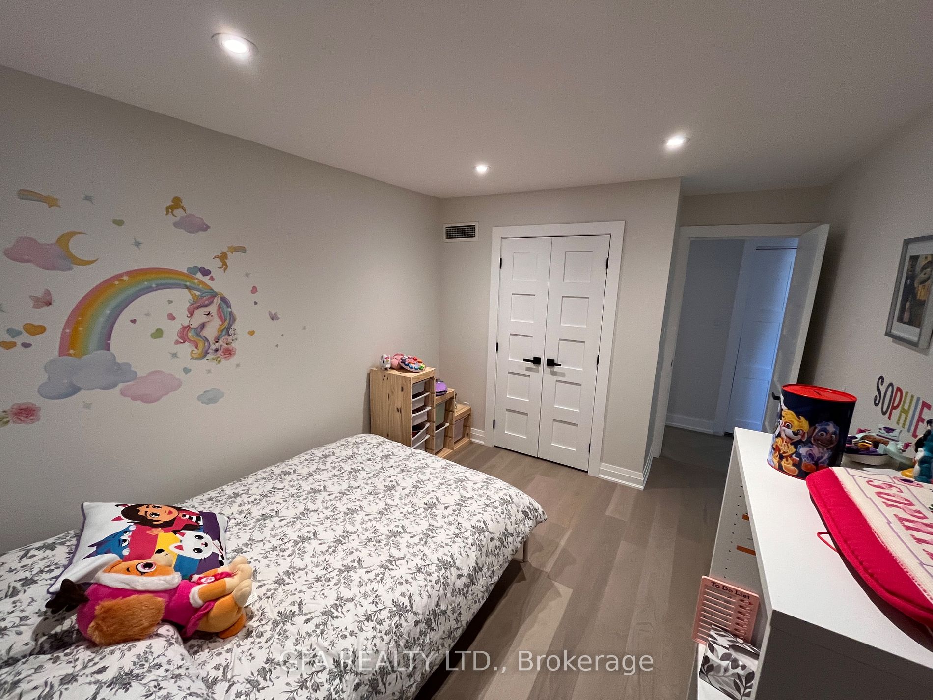 240 Scarlett Rd, #1710