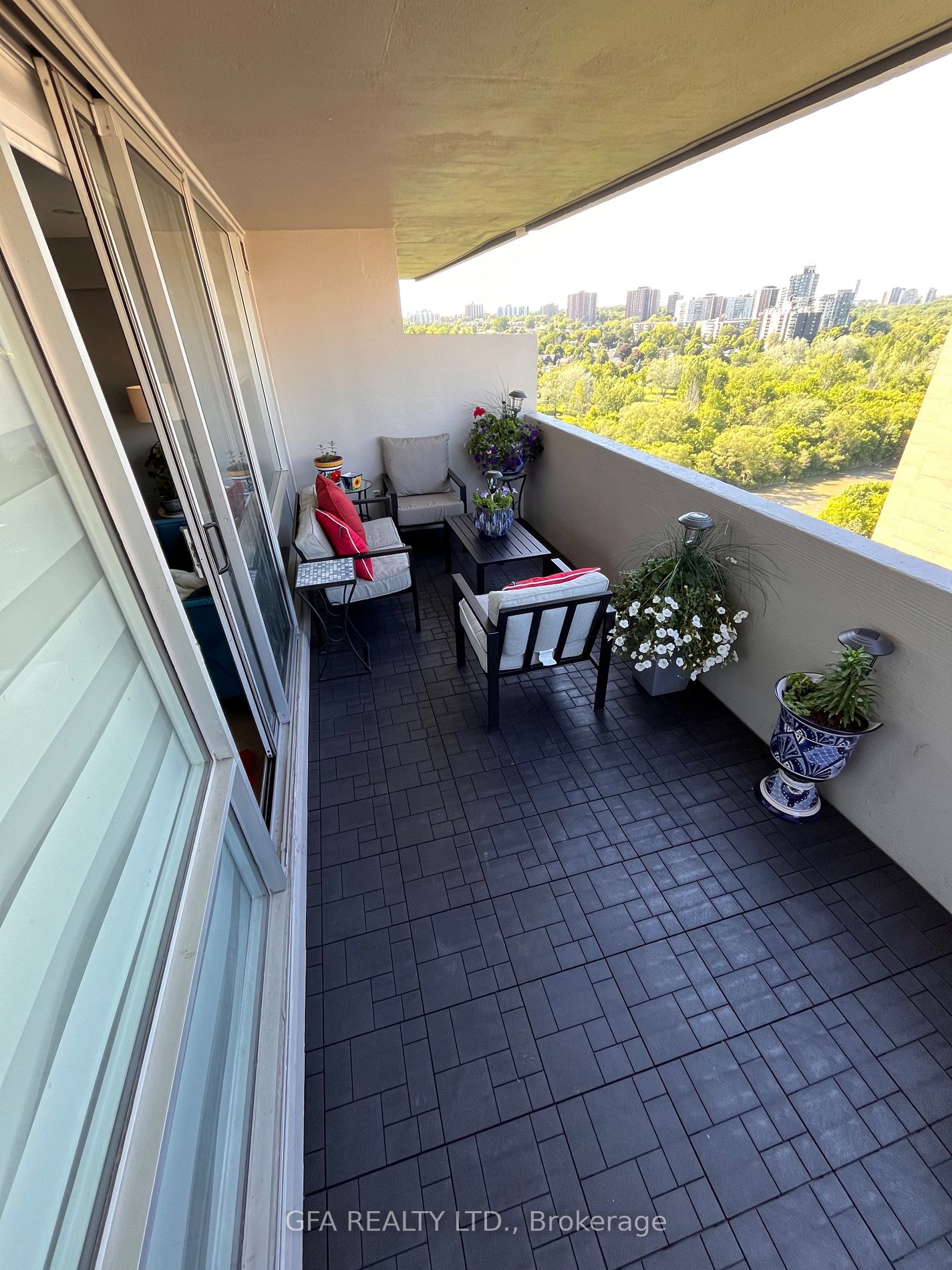 240 Scarlett Rd, #1710