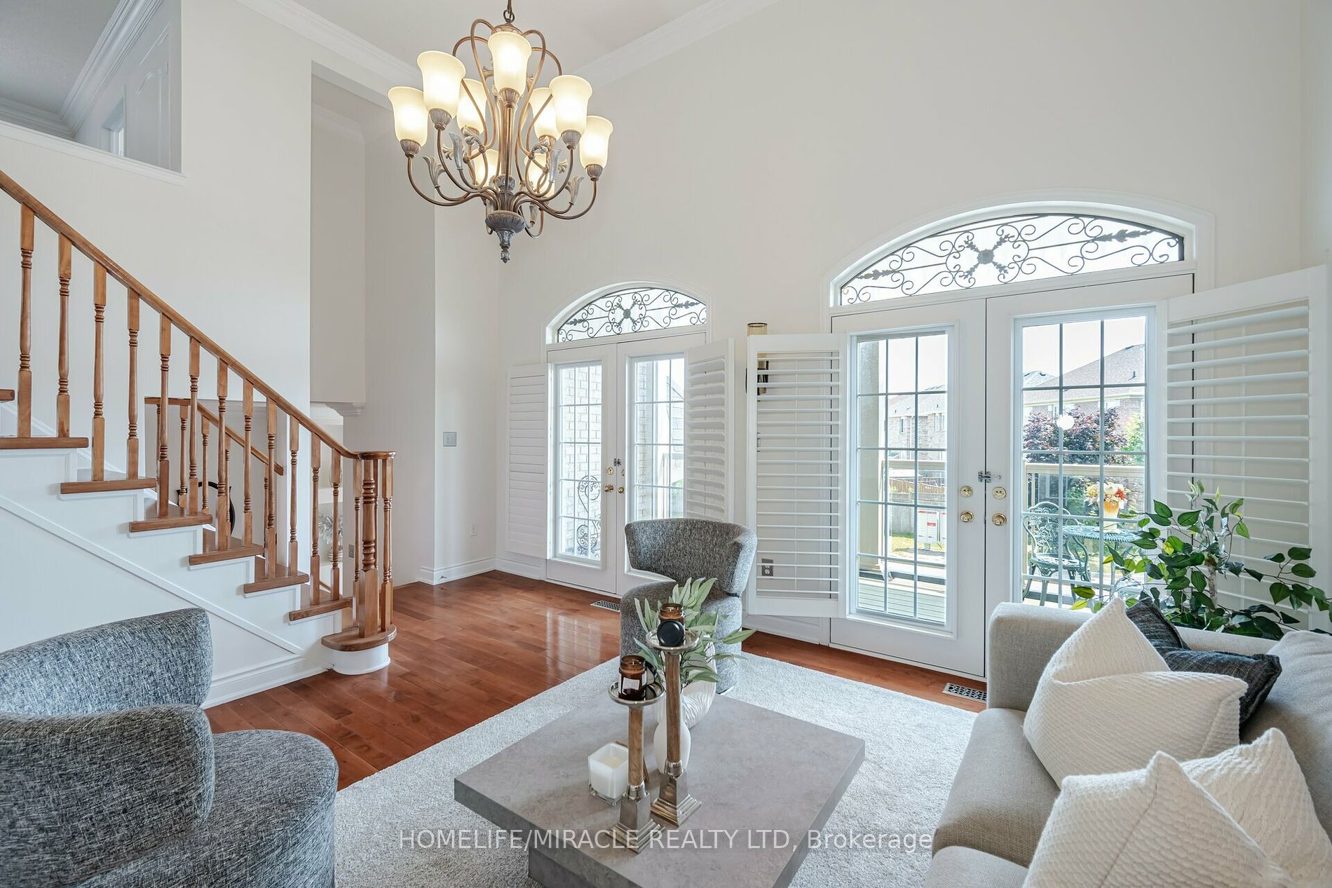 3901 Mayla Drive