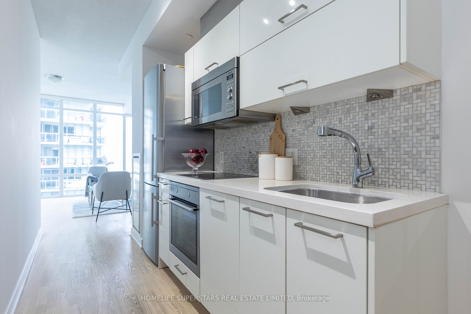 90 Park Lawn Road #2001