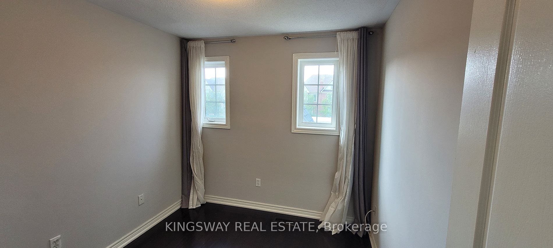 3328 Eglinton Avenue W