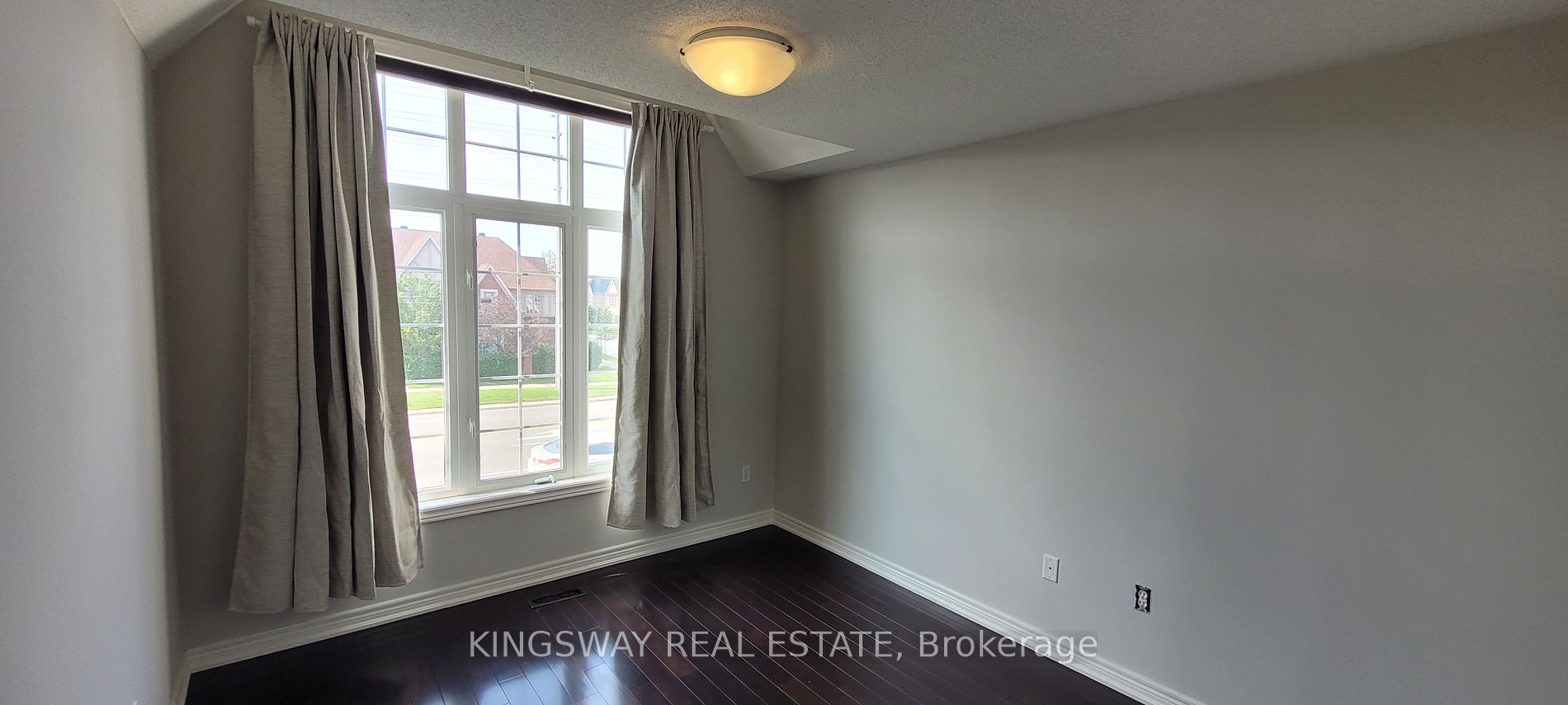 3328 Eglinton Avenue W