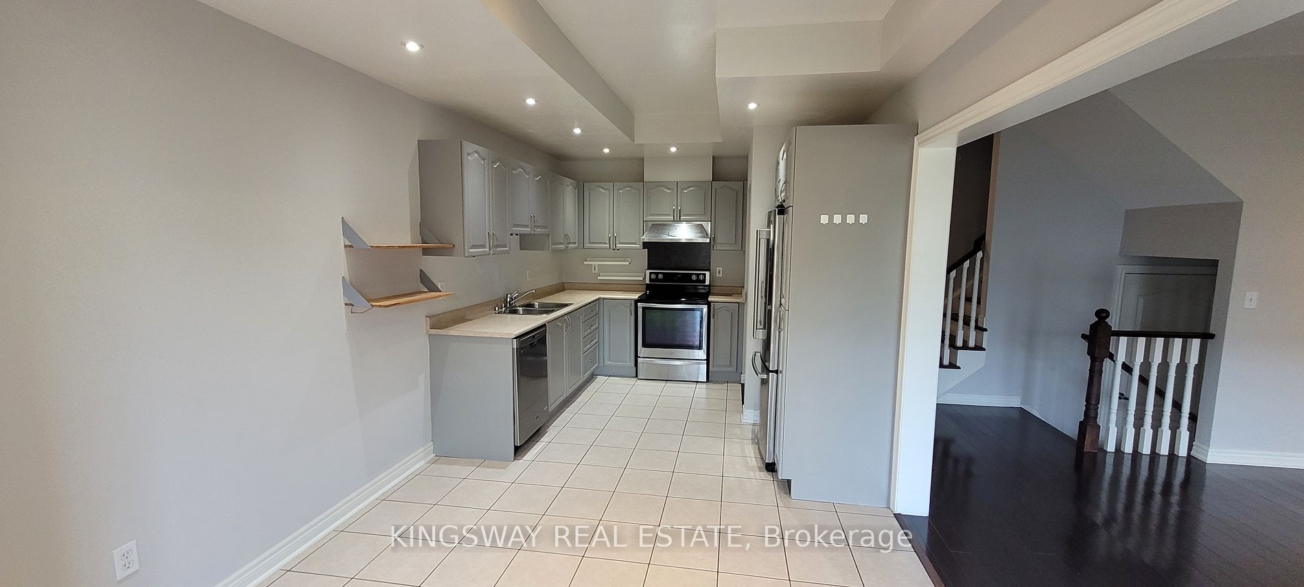 3328 Eglinton Avenue W