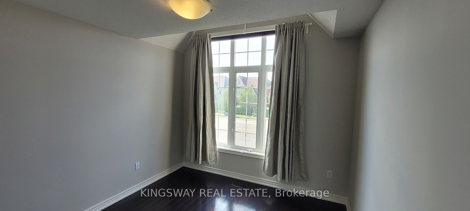 3328 Eglinton Avenue W