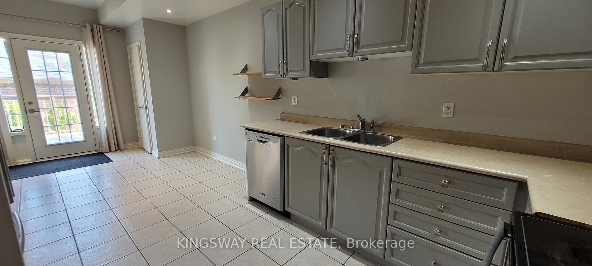 3328 Eglinton Avenue W