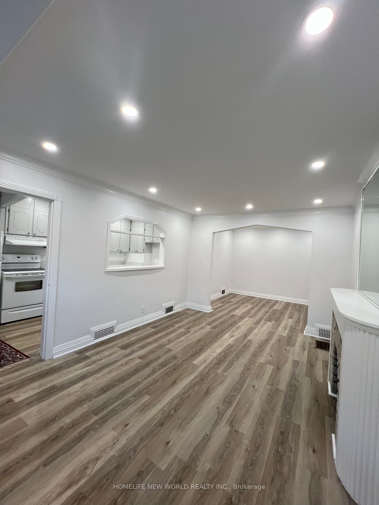 354 Kane Ave, #Upper
