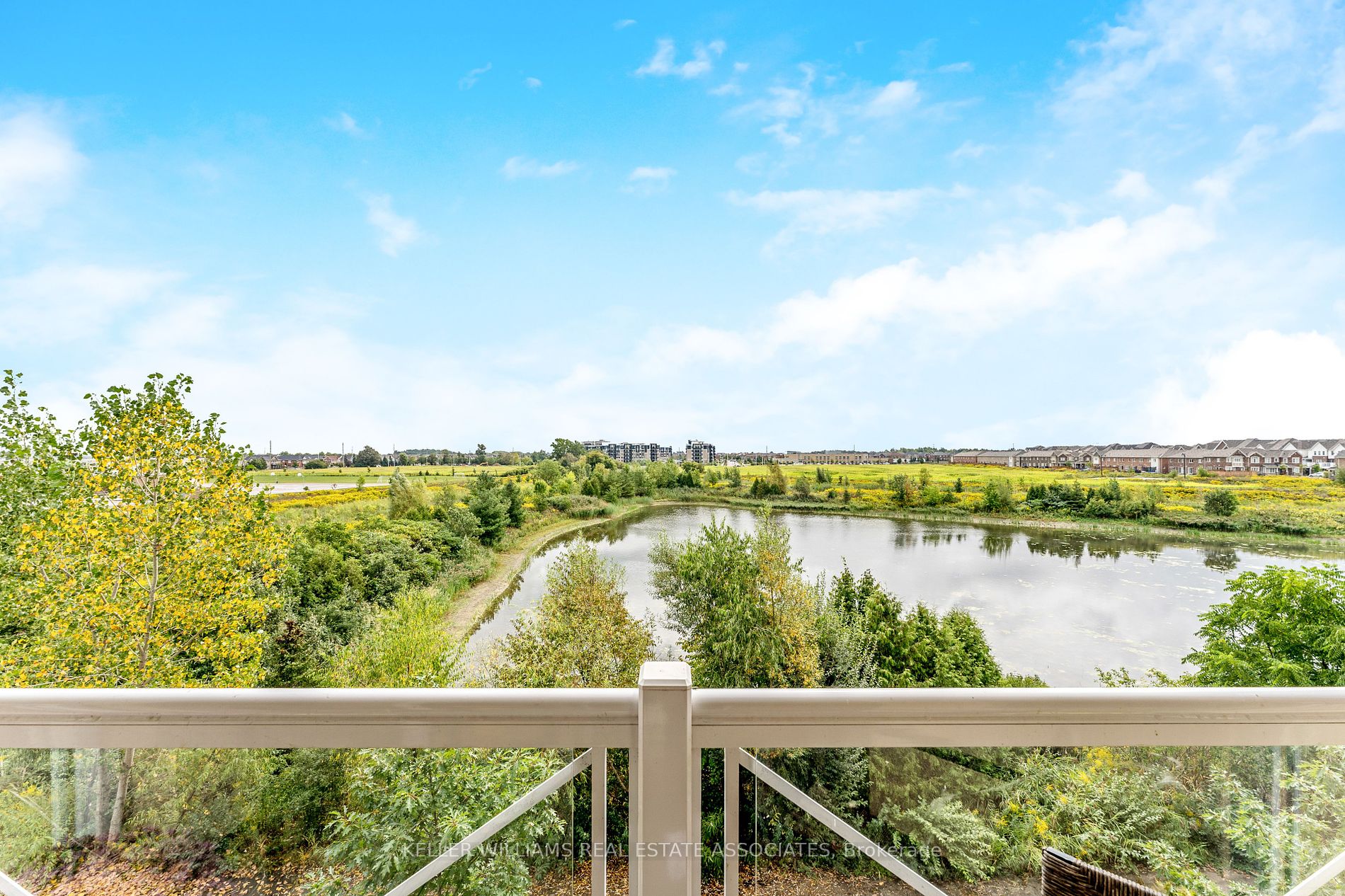 1370 Costigan Rd, #304