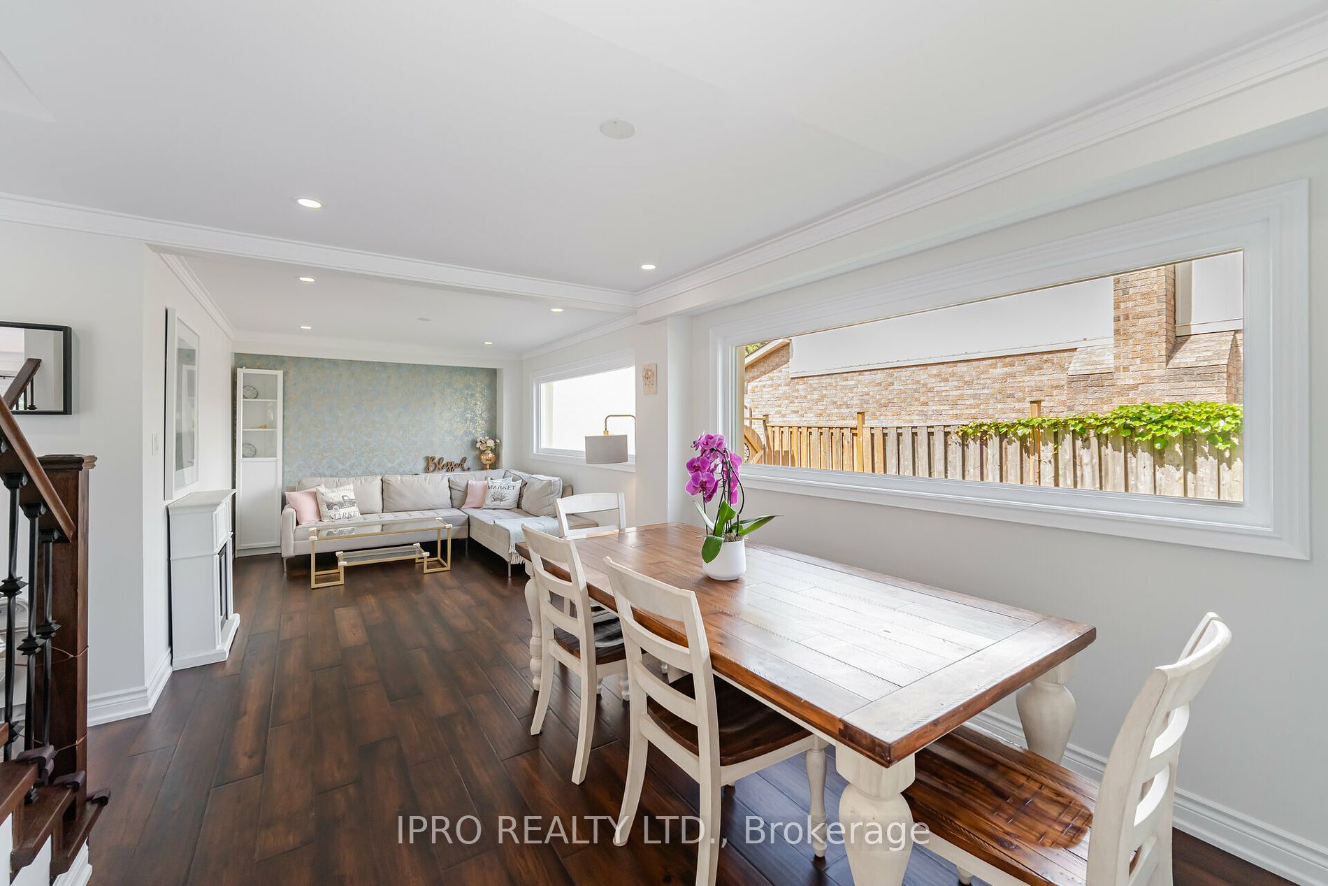 3254 Sir Johns Homestead