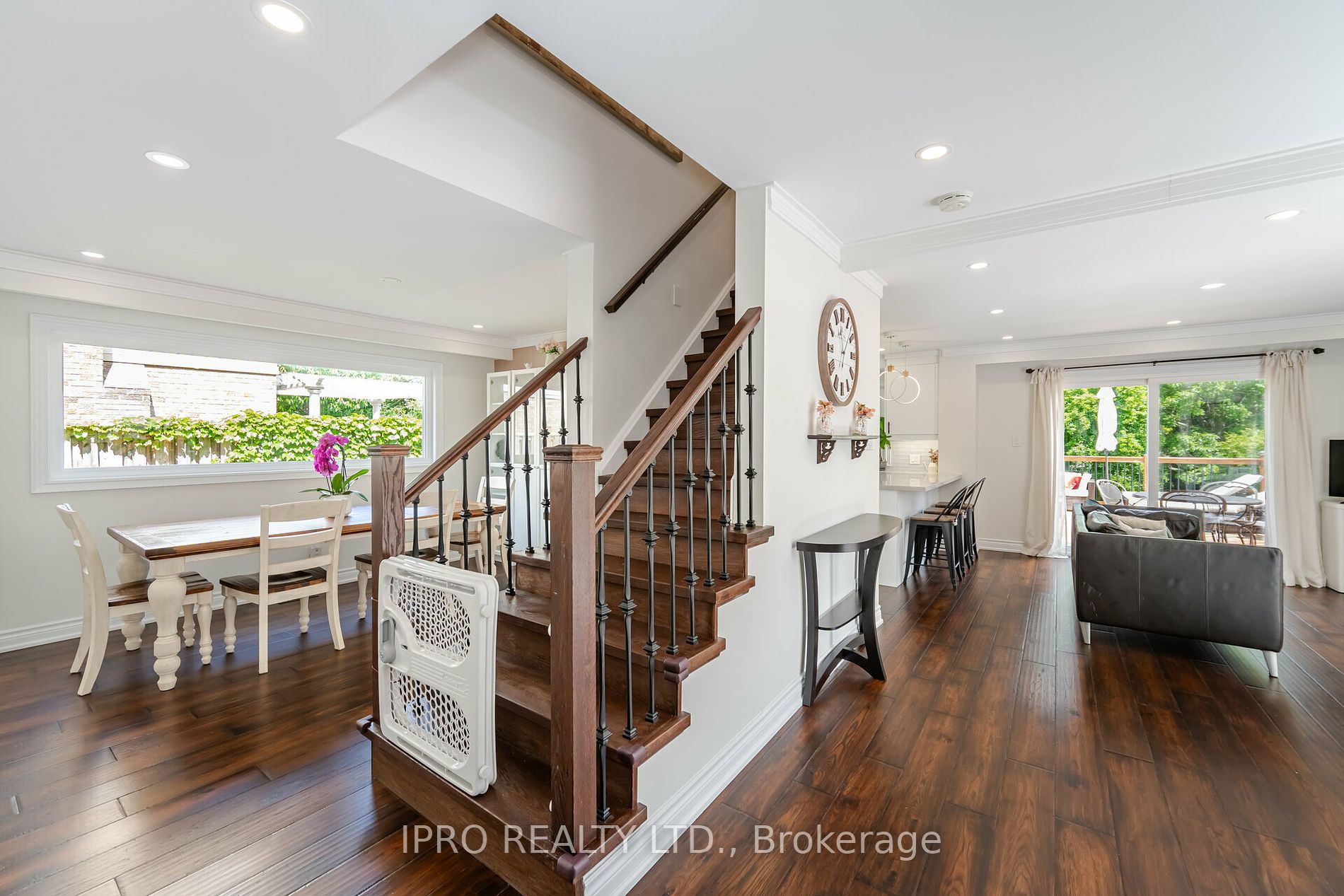 3254 Sir Johns Homestead