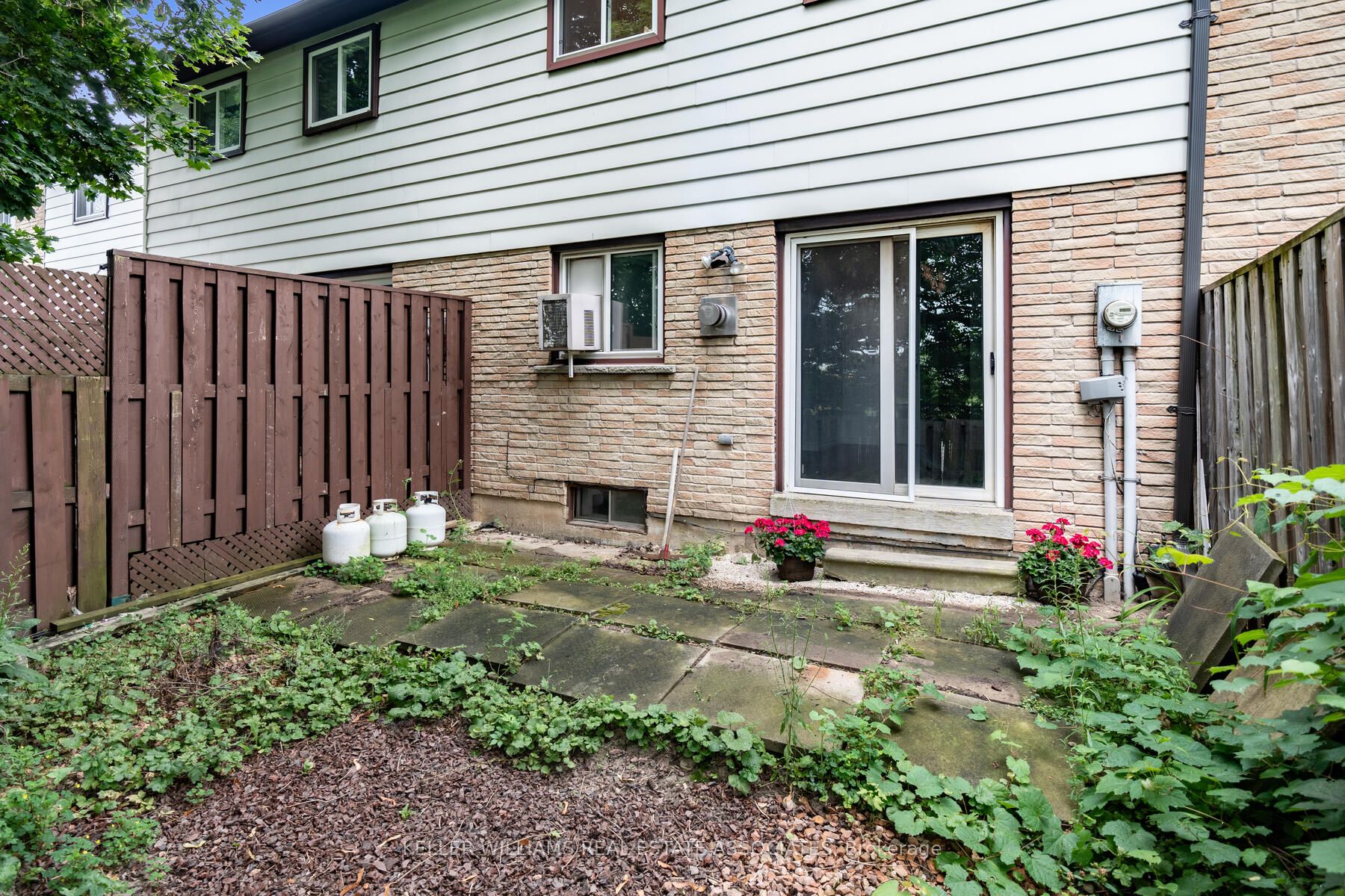 59 Maple Avenue #8