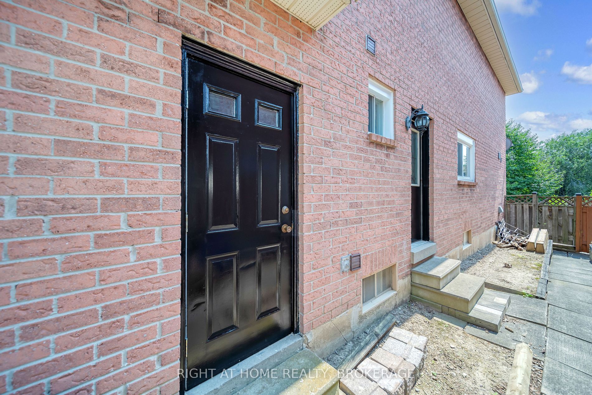 6219 Camgreen Circle
