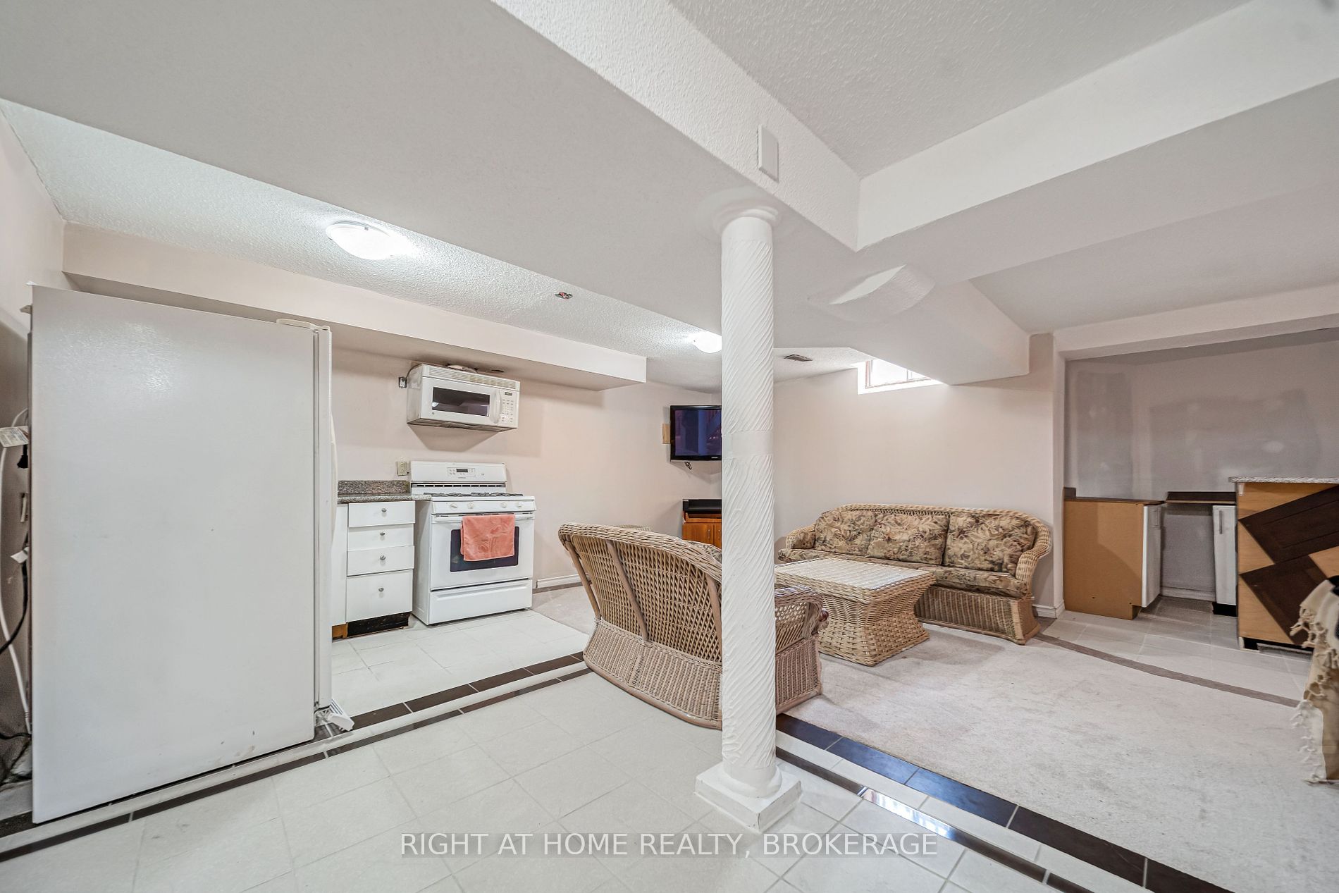 6219 Camgreen Circle