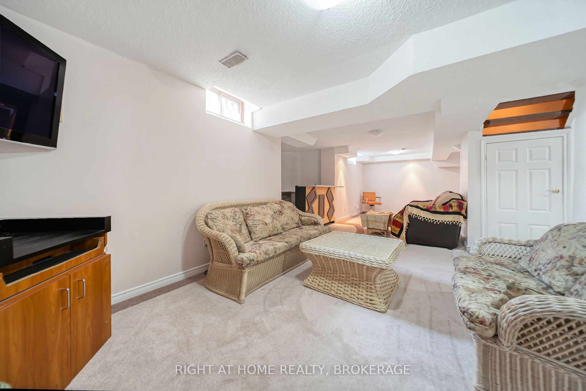 6219 Camgreen Circle