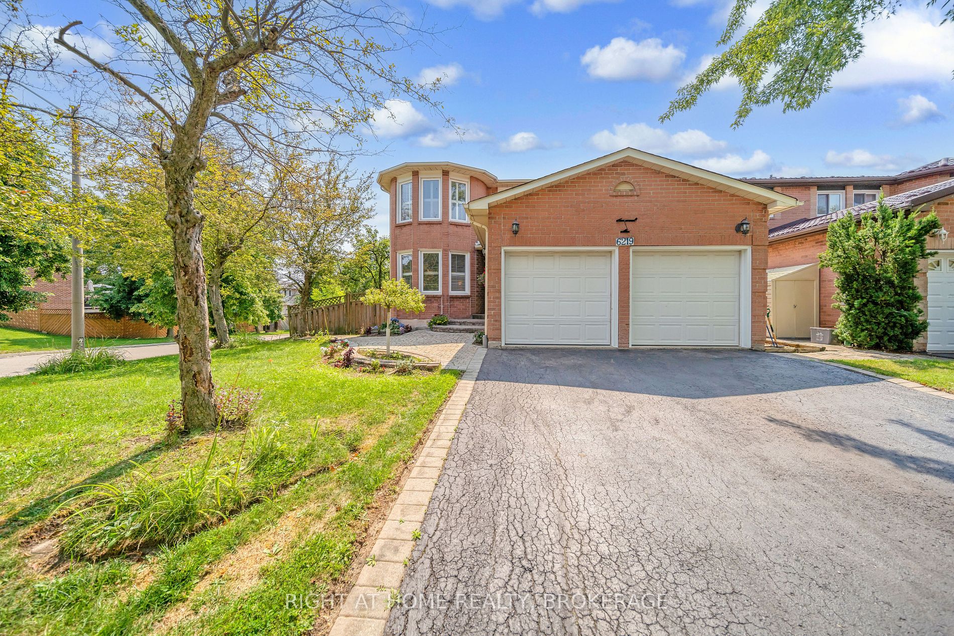6219 Camgreen Circle