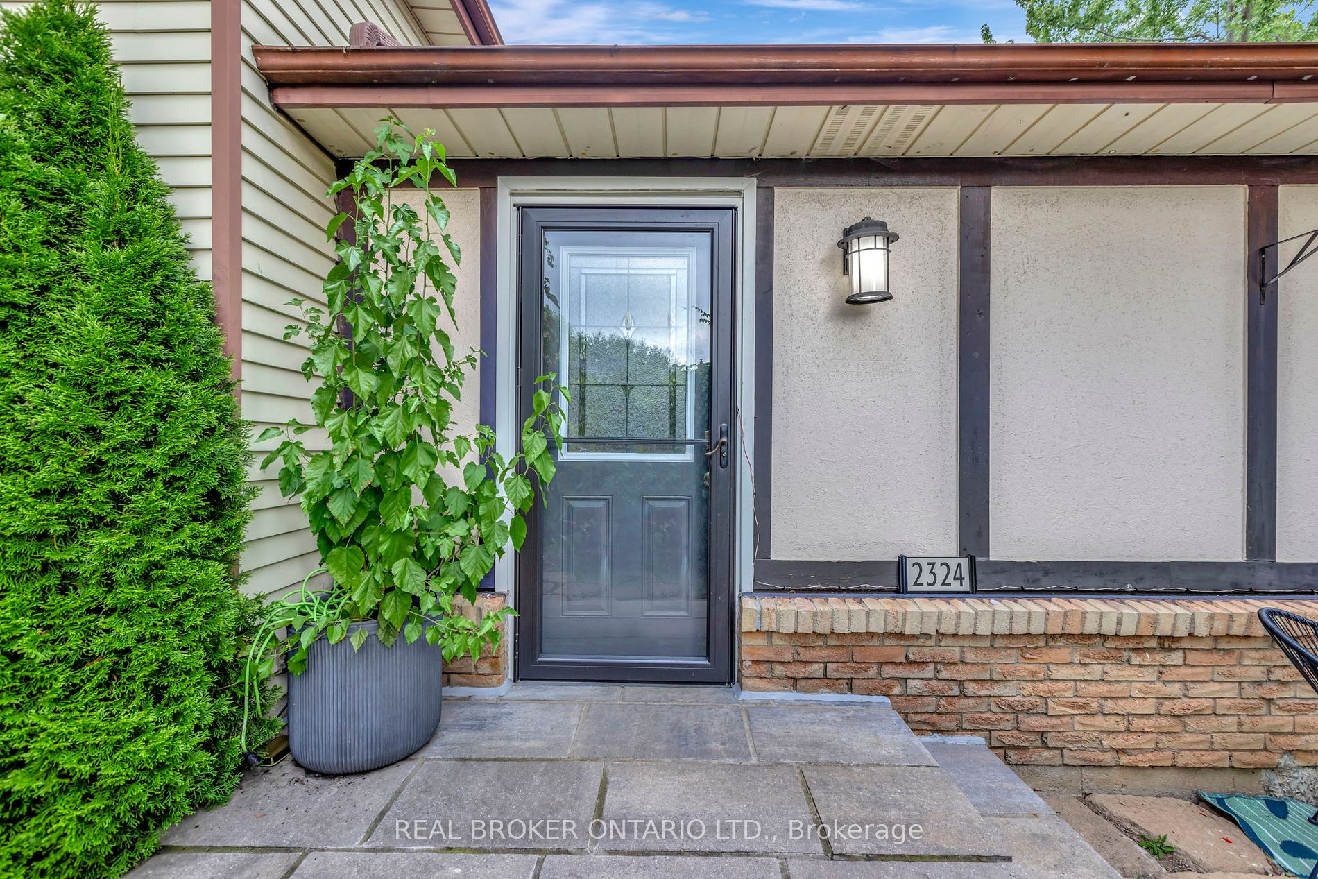 2324 Coldstream Drive