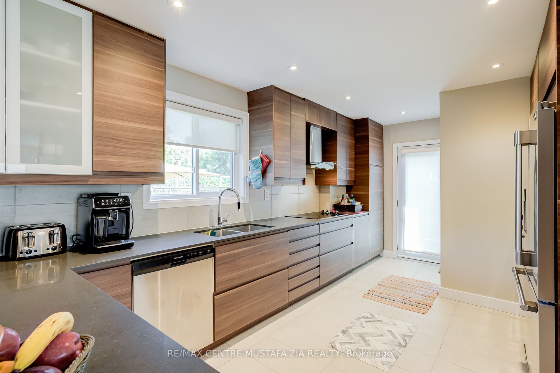 1629 Ogden Ave