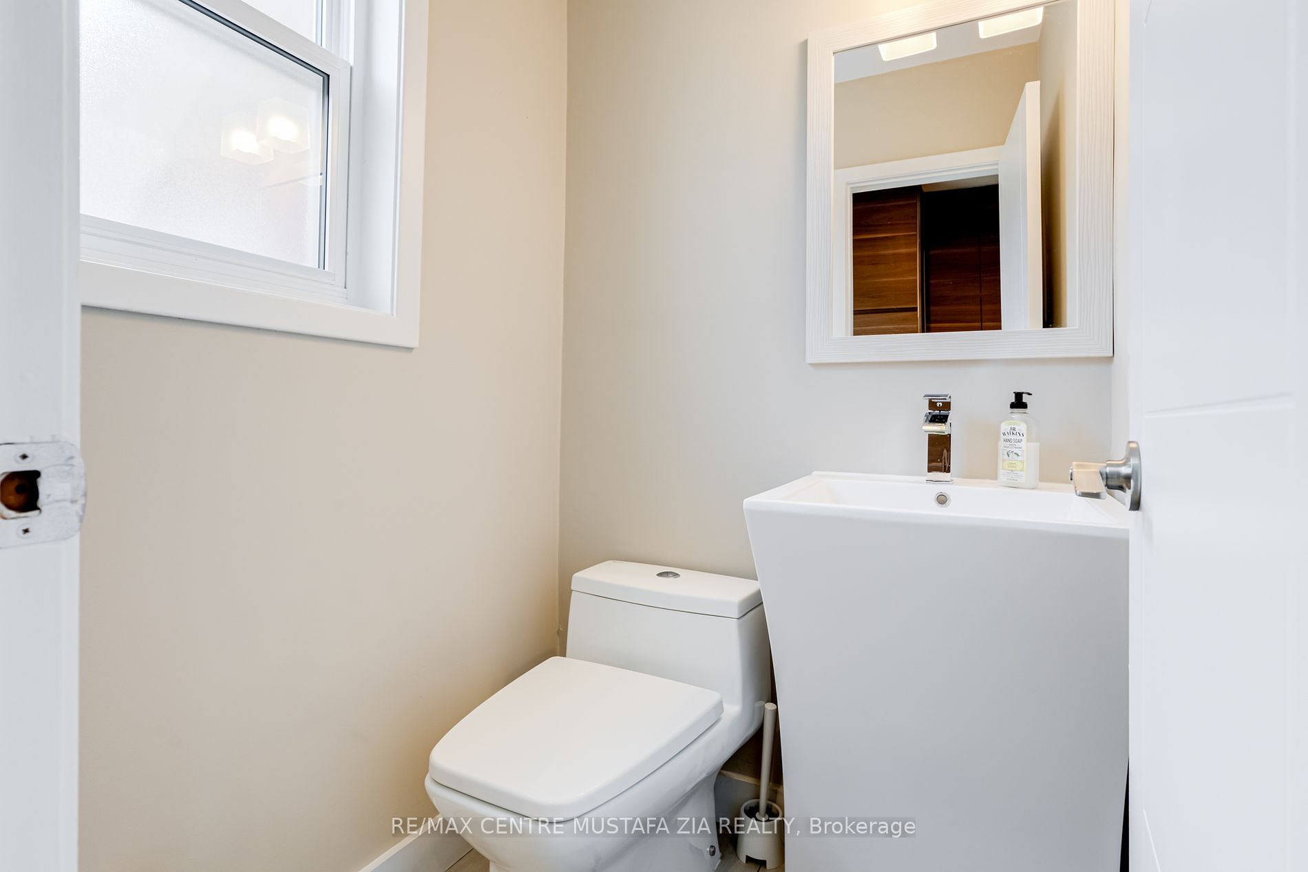 1629 Ogden Ave