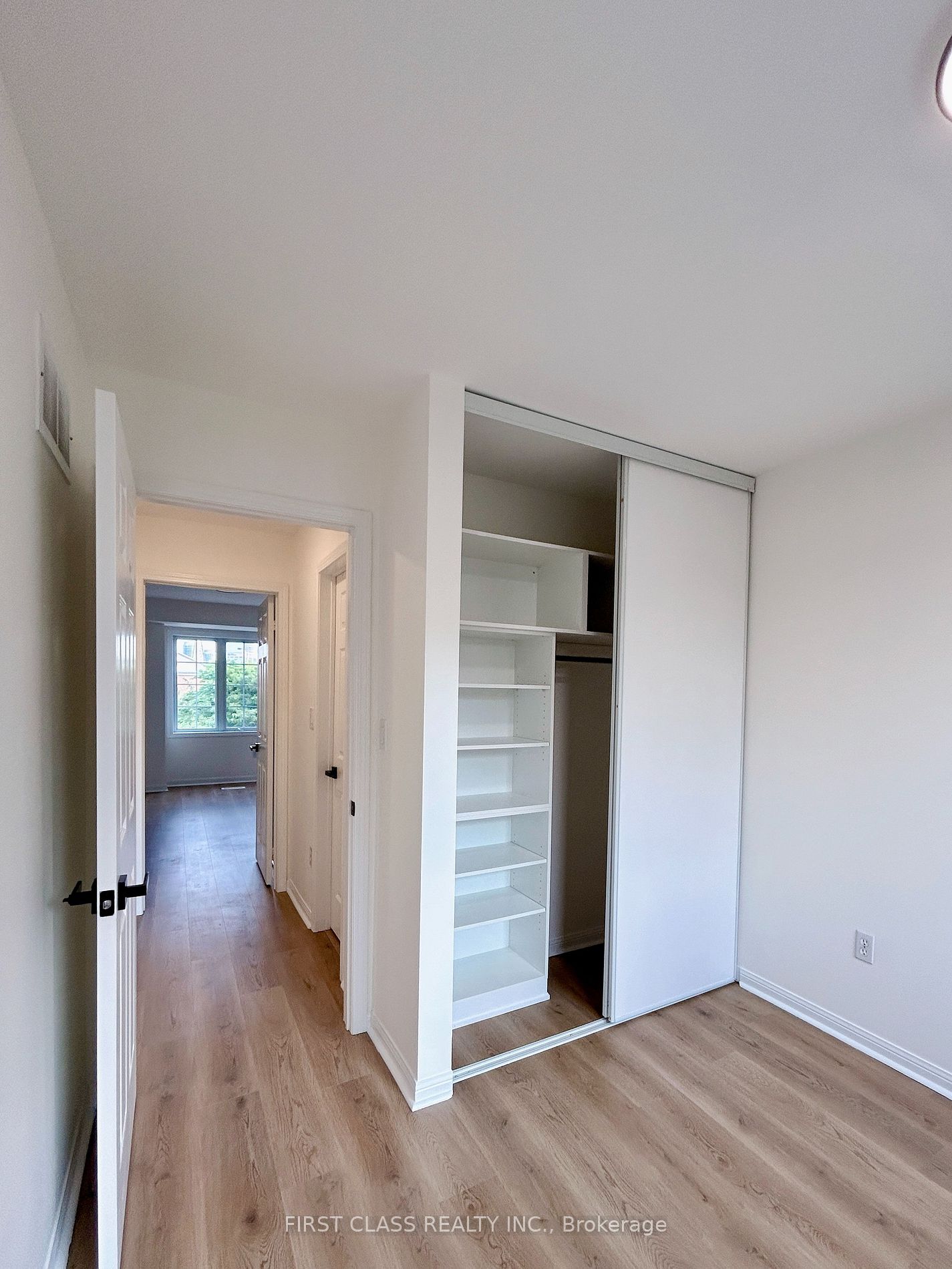 80 Acorn Pl, #50