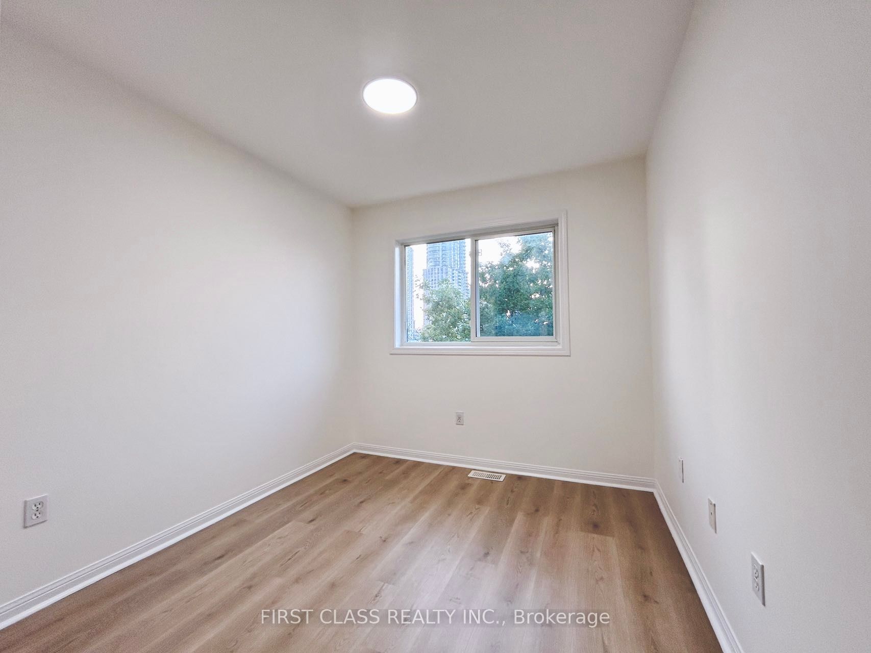 80 Acorn Pl, #50