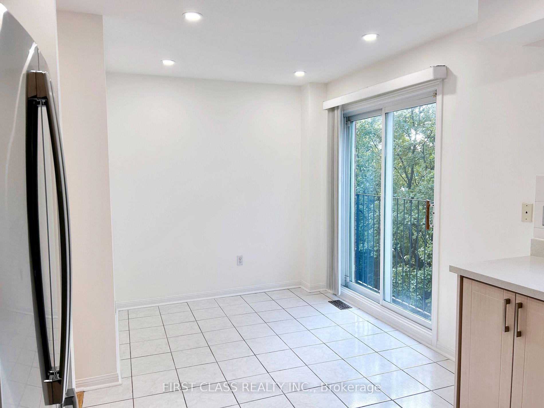 80 Acorn Pl, #50