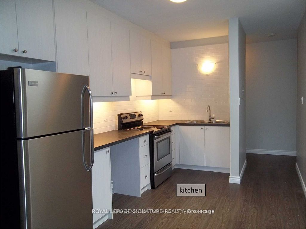 273 Lakeshore Road E, #3