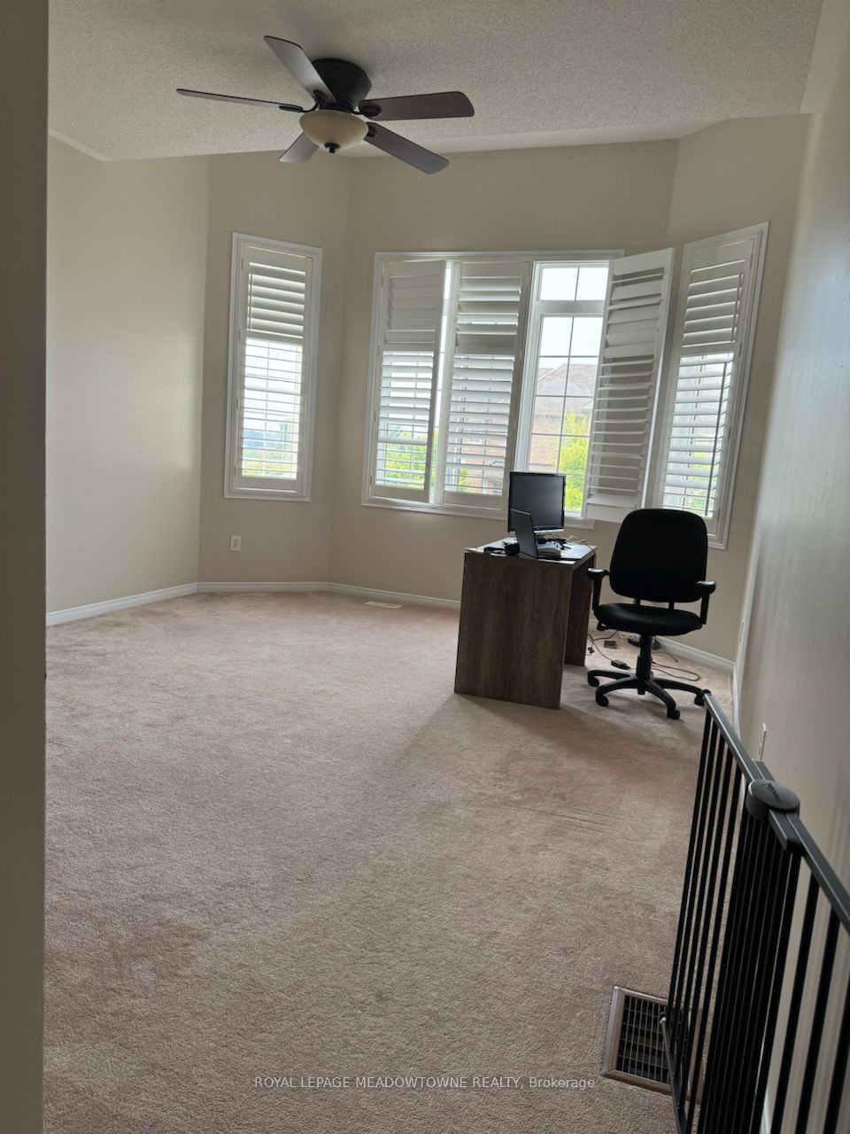 15 Chetholme Pl