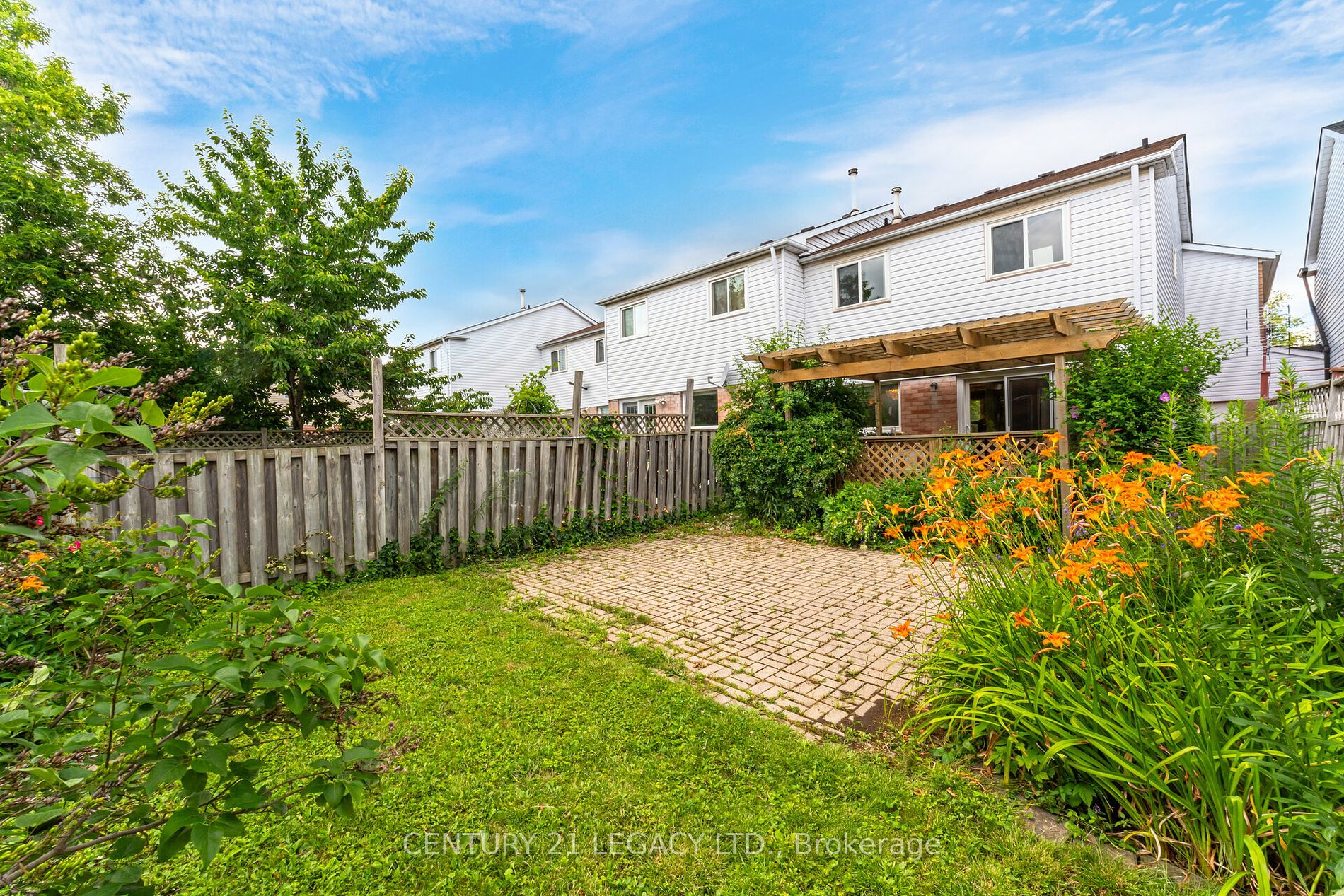 89 Cutters Crescent