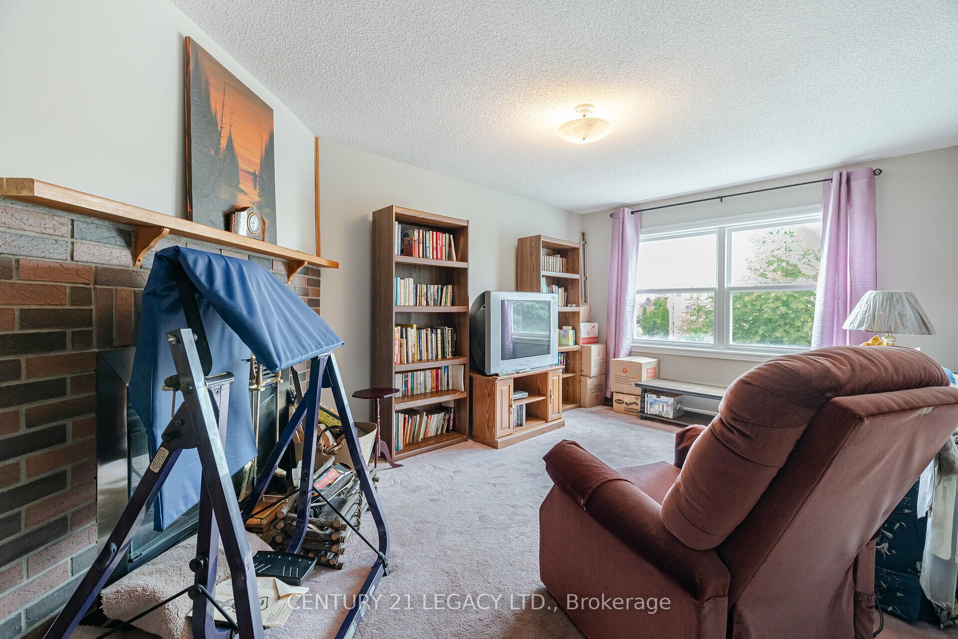 89 Cutters Crescent