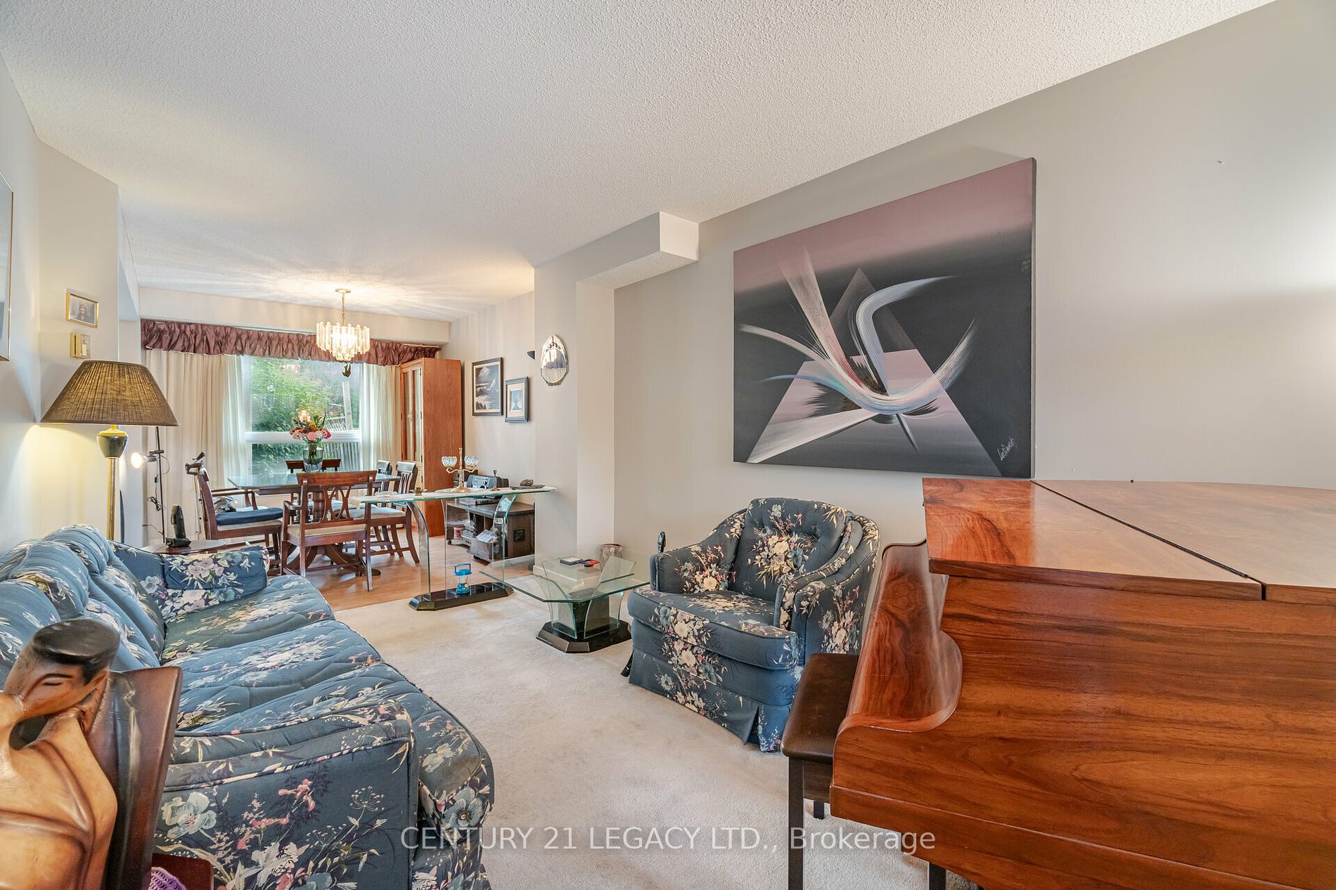 89 Cutters Crescent