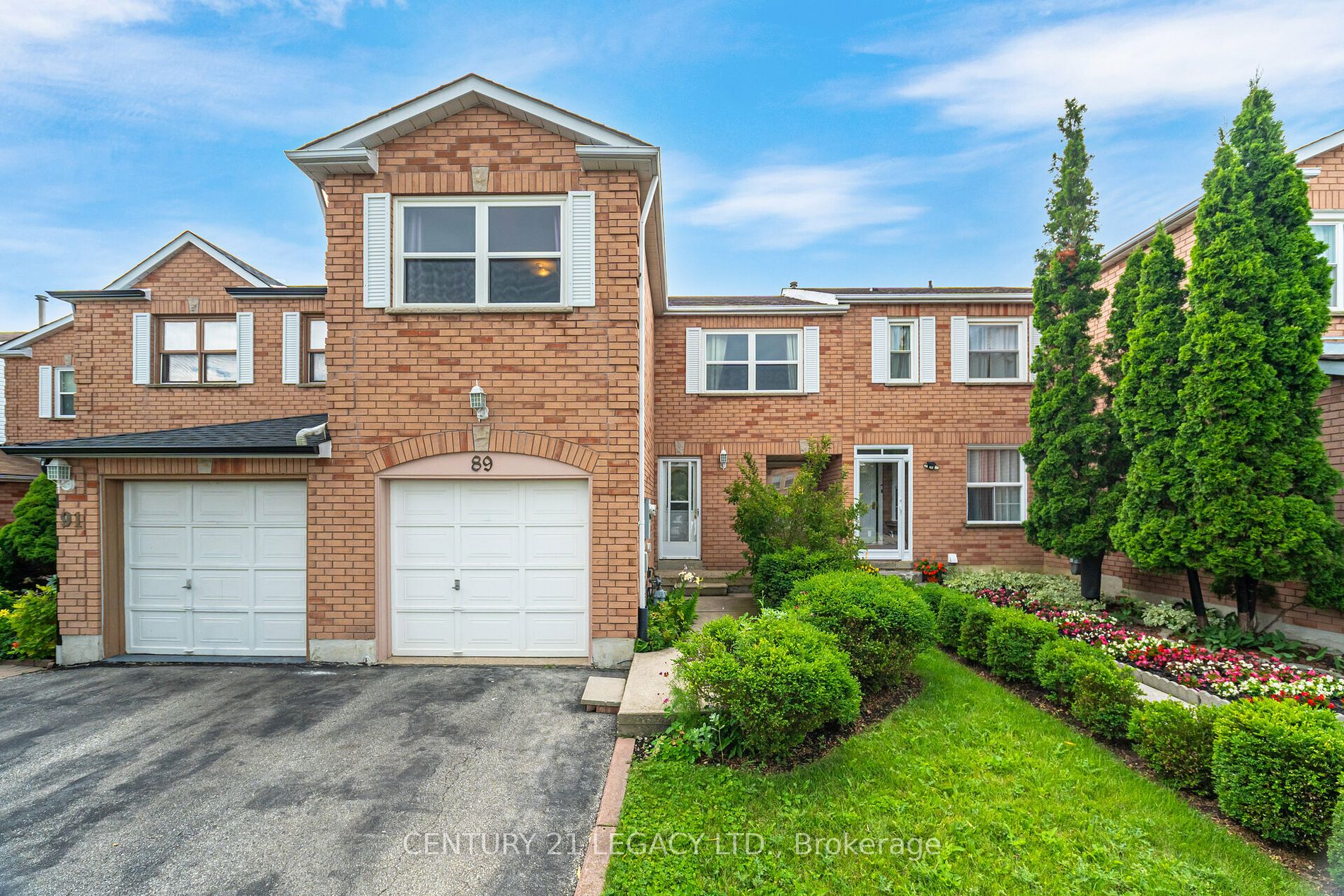 89 Cutters Crescent