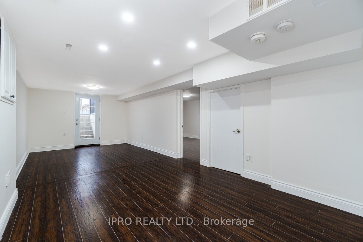 3583 Ellengale Drive, #Bsmt