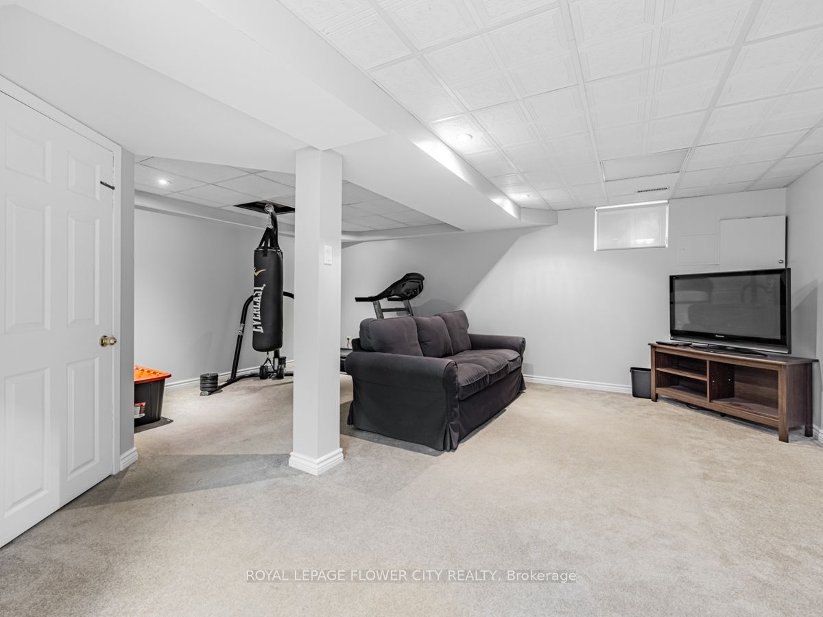 750 Burnhamthorpe Road E, #31