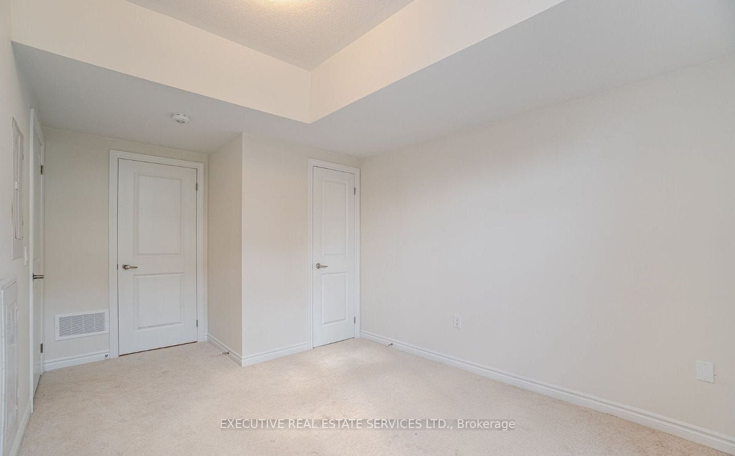20 Halliford Pl E, #101