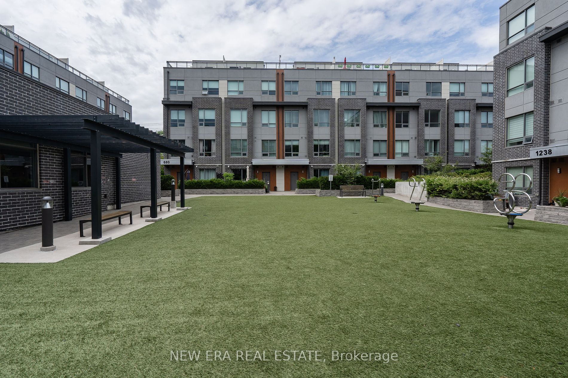 650 Atwater Ave, #19