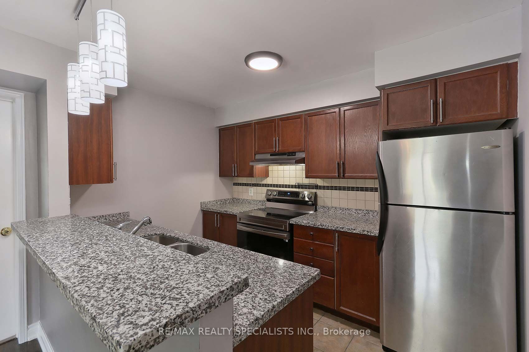 4975 Southampton Drive, #162