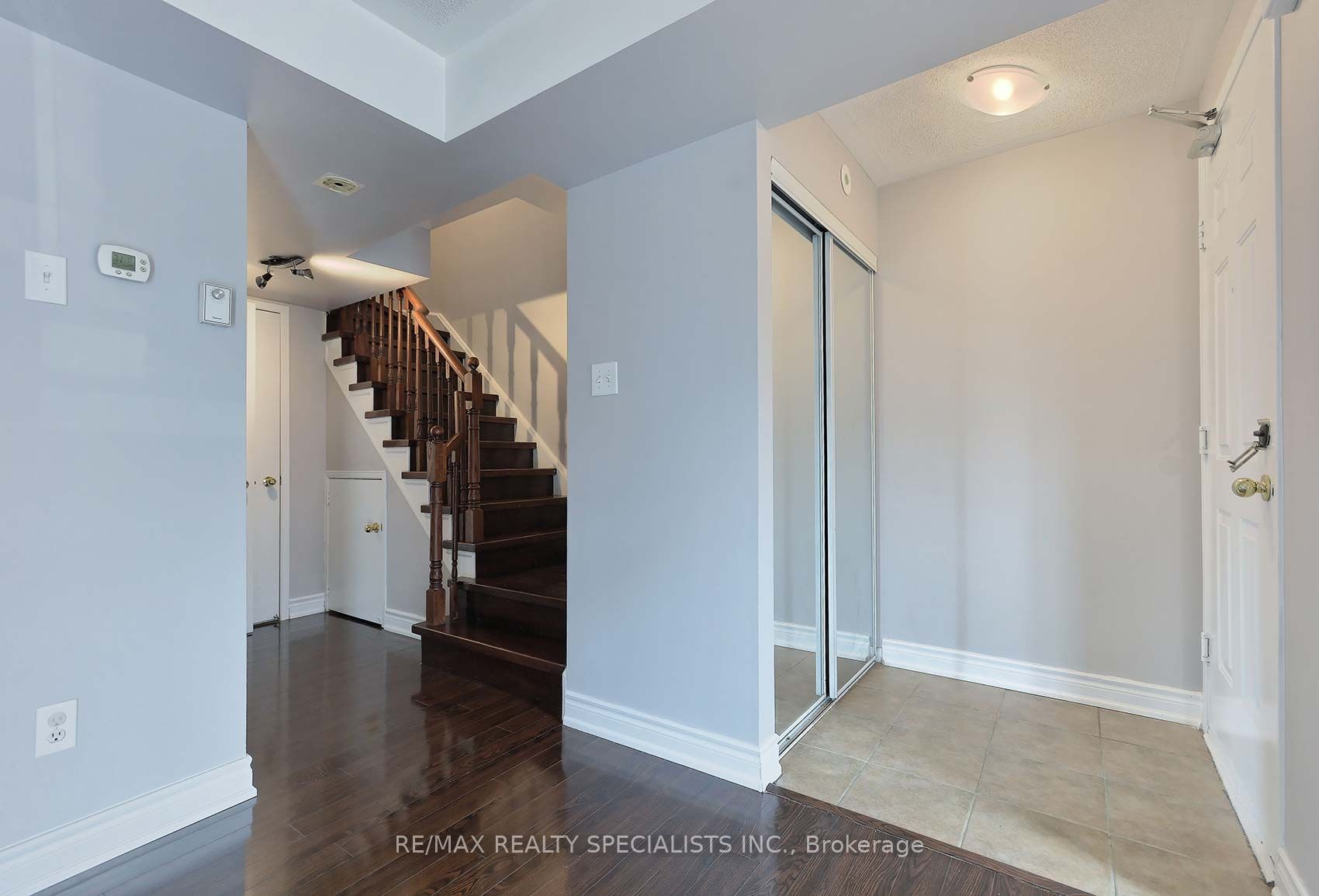 4975 Southampton Drive, #162