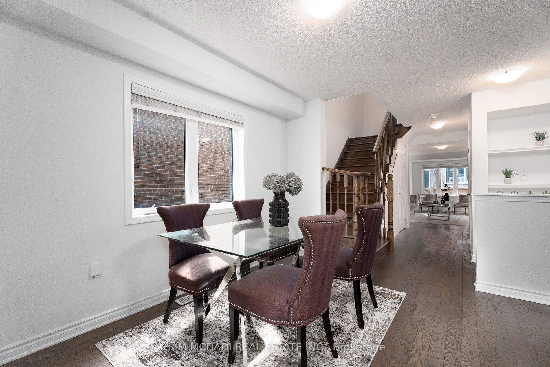 9 Leiterman Dr