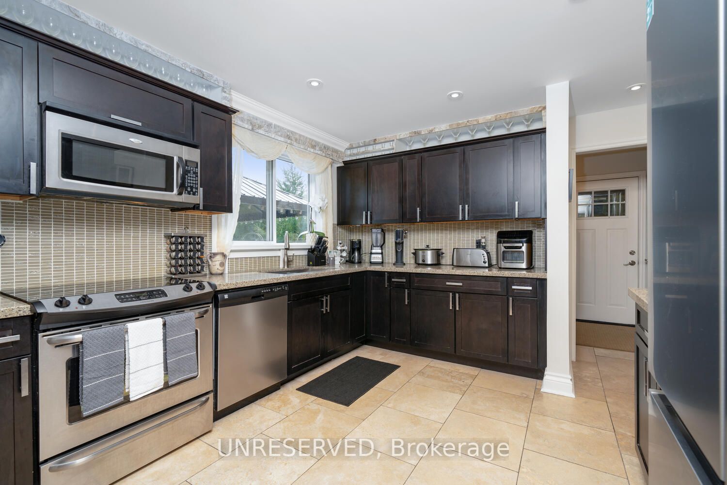 18 Fagan Drive