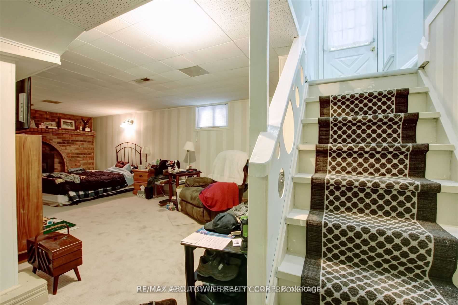 410 Samford Pl