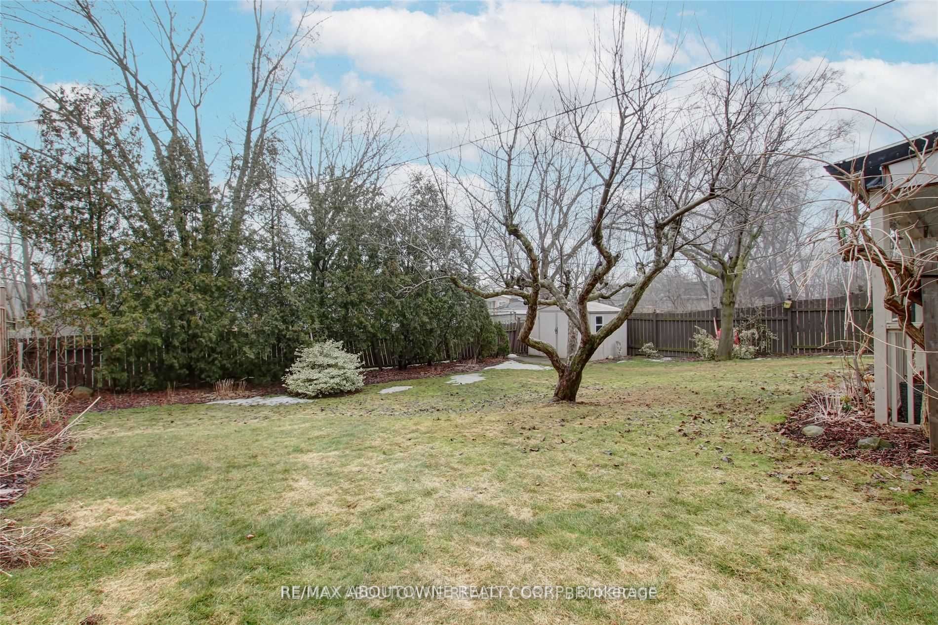 410 Samford Pl